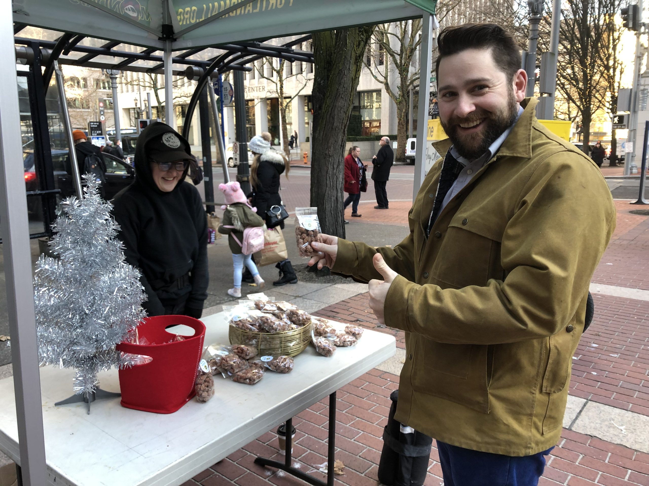 Celebrate the Holidays with Pop-Up events along Portland’s Transit Mall!